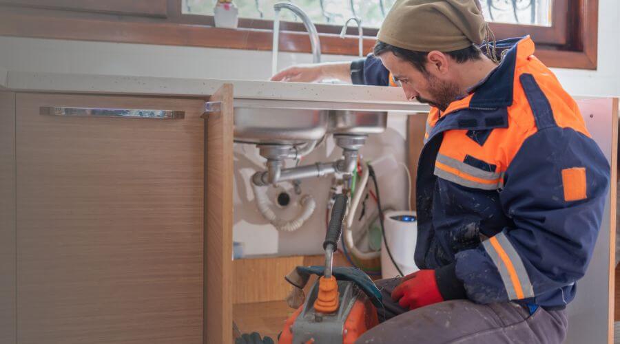 Expert burst pipe repair services in Tahlequah, OK